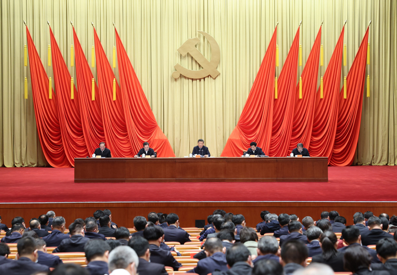 3月1日，2022年春季学期中央党校（国家行政学院）中青年干部培训班在中央党？唷Ｖ泄仓醒胱苁榧恰⒐抑飨⒅醒刖飨敖皆诳嗍缴闲贾匾不啊 新华社记者 刘彬 摄